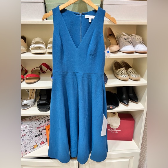 DRESS THE POPULATION Dress Catalina Sleeveless Crepe Peacock Blue M NWT - Picture 9 of 11